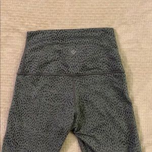 NEW Lululemon leggings without tags